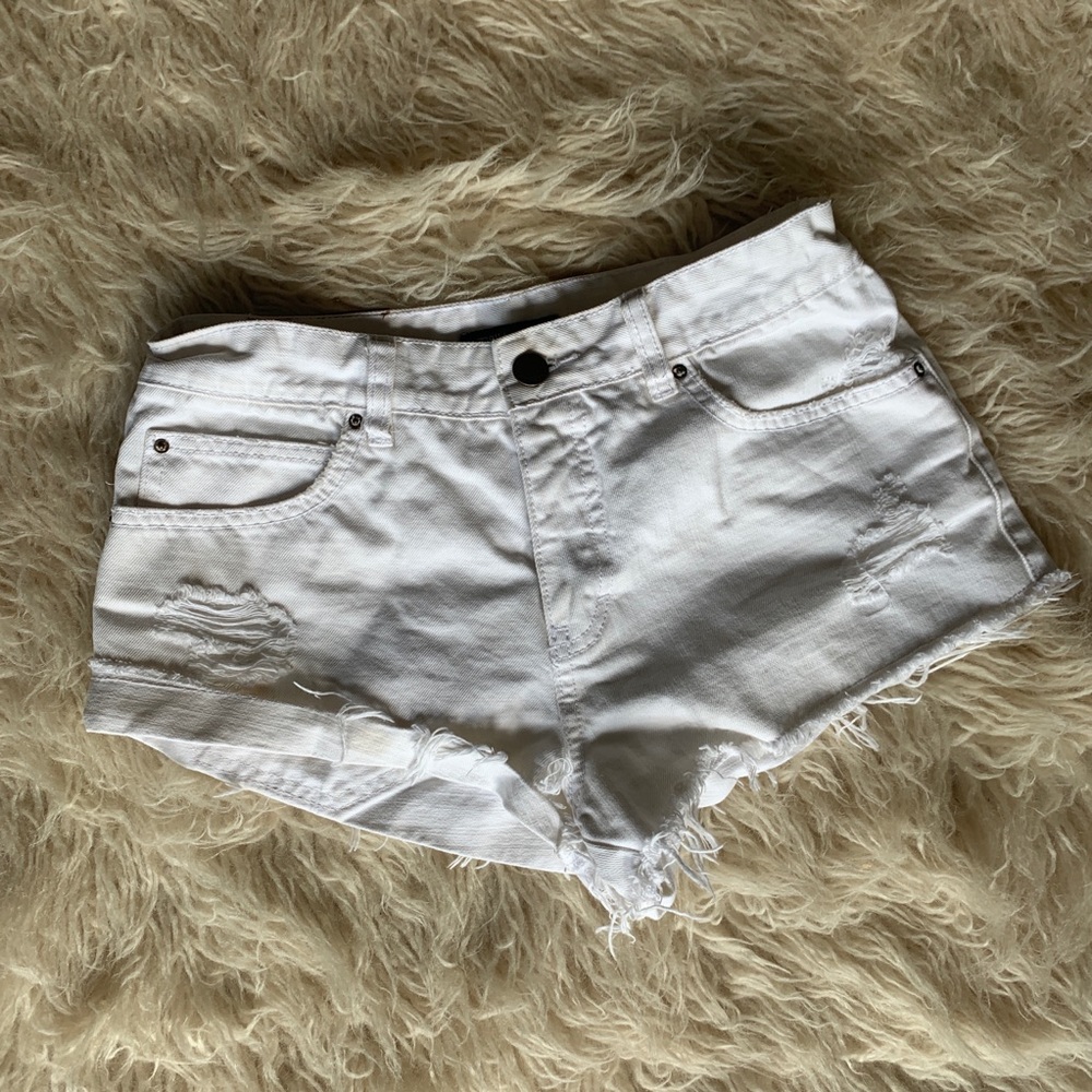 LIGHTLY USED BILLA BONG SHORTS